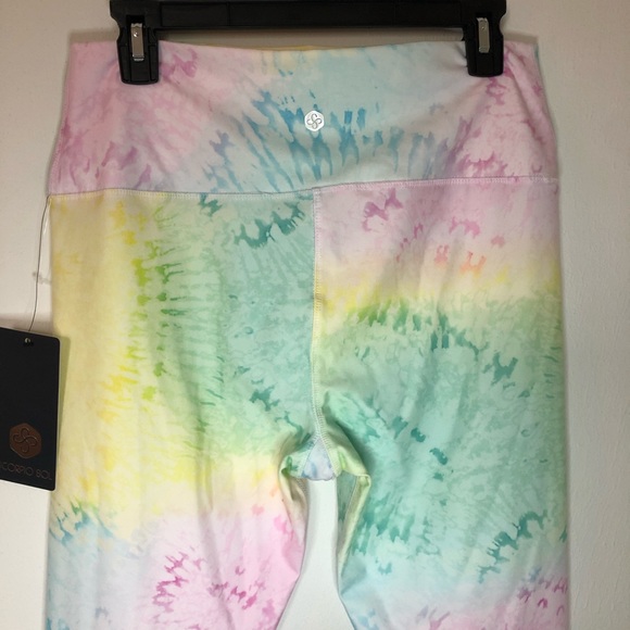 Scorpio Sol Vinyasa High Waist Leggings in Tie-Dye - Picture 11 of 14